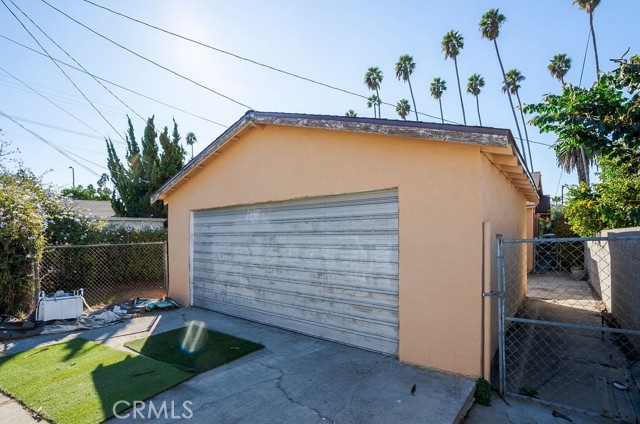 Detail Gallery Image 29 of 33 For 4716 S Van Ness, Los Angeles,  CA 90062 - 3 Beds | 1/1 Baths