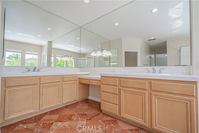 25910 Tennyson Lane, Stevenson Ranch CA: https://media.crmls.org/medias/58545d09-d34c-4483-9c2b-f2c5c20fe531.jpg