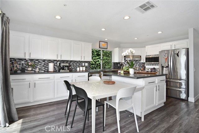 24574 Overland, West Hills CA: https://media.crmls.org/medias/58553bf6-f6cf-4c43-8b4f-09070be8ae7c.jpg
