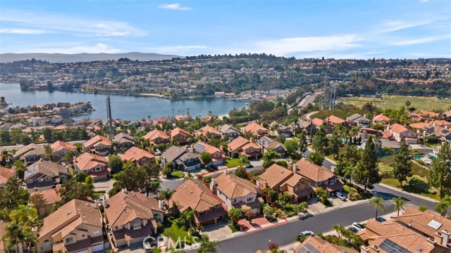 Detail Gallery Image 17 of 47 For 22401 Bayberry, Mission Viejo,  CA 92692 - 4 Beds | 3 Baths