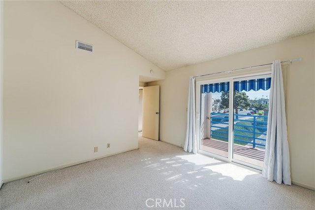 Detail Gallery Image 19 of 42 For 6146 Pacific Coast, Redondo Beach,  CA 90505 - 2 Beds | 3 Baths