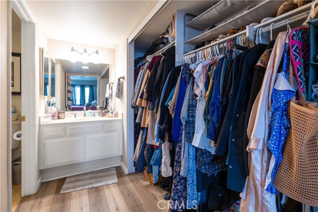 Detail Gallery Image 12 of 26 For 770 E San Bernardino Rd #1,  Covina,  CA 91723 - 2 Beds | 2 Baths