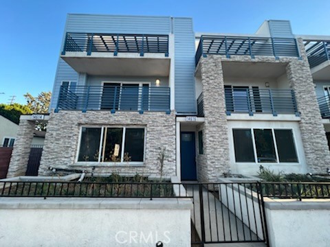 14614 Vanowen Street, Van Nuys CA: https://media.crmls.org/medias/5856147d-4f9e-4209-a0c8-b0bdf2911426.jpg