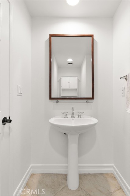 5 Orange Blossom Circle, Mission Viejo CA: https://media.crmls.org/medias/58564163-37a6-4d4d-94ad-98650d115141.jpg