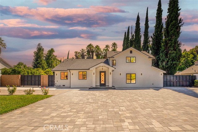 17800 Raymer Street, Sherwood Forest CA: https://media.crmls.org/medias/58565b52-b2b0-479a-97d4-0281af07e1a7.jpg