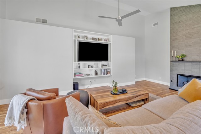 3120 Carfax Avenue, Long Beach CA: https://media.crmls.org/medias/58567f20-b187-41cb-ab2b-67d507220604.jpg