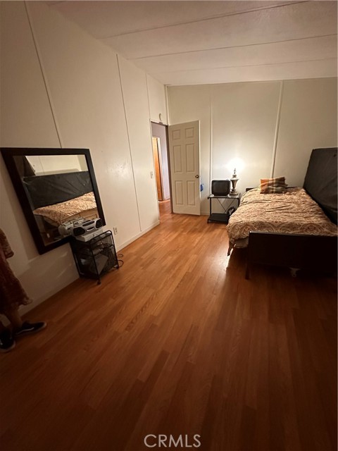 530 W Devonshire Avenue, Hemet CA: https://media.crmls.org/medias/5856a2a9-f47d-46df-a95e-d9560399bca3.jpg