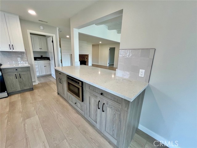 Detail Gallery Image 20 of 38 For 15754 Gault St, Van Nuys,  CA 91406 - 3 Beds | 2 Baths