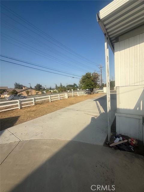 33013 Arbolado Lane, Lake Elsinore CA: https://media.crmls.org/medias/5856ca2f-ca2b-4f61-ad86-b4807d692f56.jpg