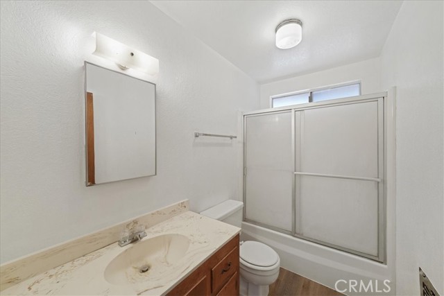 Detail Gallery Image 15 of 26 For 951 Snowbird Rd, Wrightwood,  CA 92397 - 2 Beds | 1 Baths