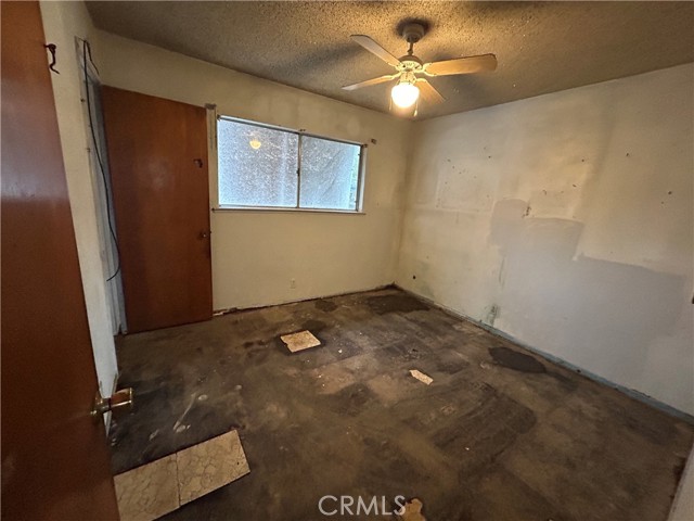 Detail Gallery Image 20 of 24 For 755 H, Parlier,  CA 93648 - 3 Beds | 2 Baths