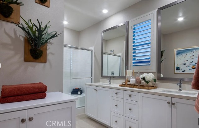 Detail Gallery Image 7 of 13 For 3564 E Indigo Privado, Ontario,  CA 91764 - 3 Beds | 2/1 Baths