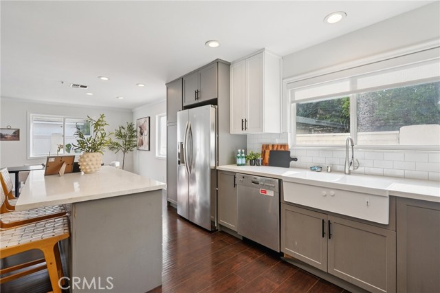 2116 Ernest Avenue, Redondo Beach, California 90278, 4 Bedrooms Bedrooms, ,2 BathroomsBathrooms,Residential,For Sale,Ernest,SB26048430