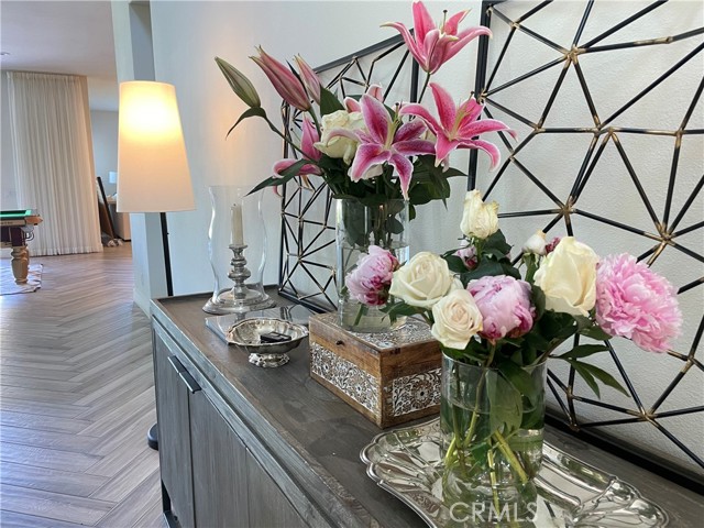 Detail Gallery Image 3 of 24 For 52 Kite, Irvine,  CA 92618 - 6 Beds | 6/1 Baths
