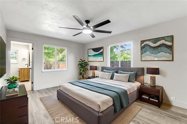 Detail Gallery Image 26 of 41 For 2824 E Brown Ave, Fresno,  CA 93703 - 3 Beds | 2 Baths