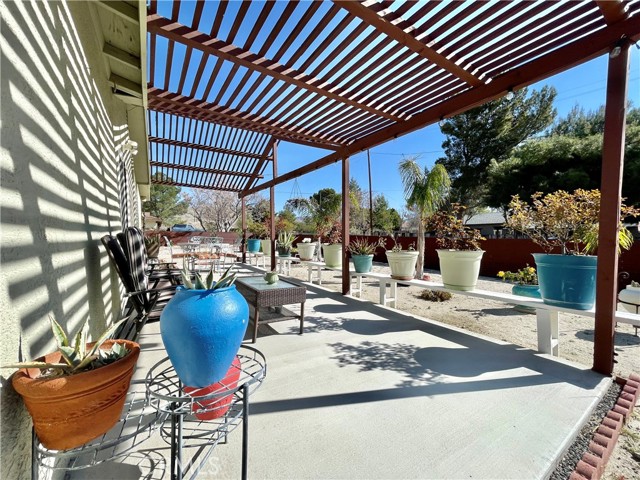 Detail Gallery Image 18 of 29 For 49900 Park Ave, Morongo Valley,  CA 92256 - 2 Beds | 2 Baths
