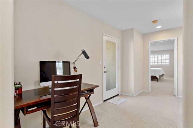 Detail Gallery Image 9 of 61 For 332 Sagehen Ct, Corona,  CA 92878 - 4 Beds | 2/1 Baths