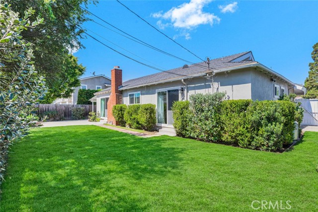 12872 Woodlawn Avenue, Tustin CA: https://media.crmls.org/medias/585ccfca-ff58-4799-8057-67d8e7d49aef.jpg