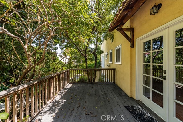 Detail Gallery Image 26 of 35 For 2027 N Highland Ave, Los Angeles,  CA 90068 - 6 Beds | 3 Baths