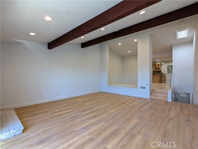 Detail Gallery Image 5 of 28 For 531 Avenue a #2,  Redondo Beach,  CA 90277 - 2 Beds | 3/1 Baths