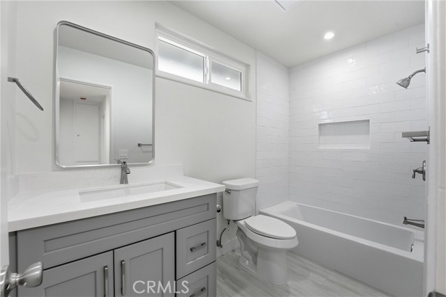 Detail Gallery Image 14 of 21 For 6686 Moselle Cir, Yorba Linda,  CA 92886 - 4 Beds | 2/1 Baths