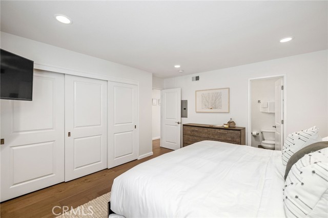 49 15th Street # A, Hermosa Beach, California 90254, 4 Bedrooms Bedrooms, ,2 BathroomsBathrooms,Residential Lease,For Rent,49 15th Street # A,CRSB24167637