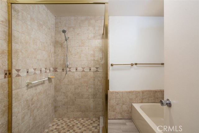 Detail Gallery Image 24 of 36 For 2727 Island View Dr, Corona Del Mar,  CA 92625 - 4 Beds | 2/1 Baths