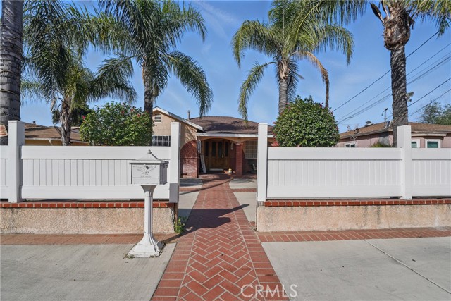 Image 2 of 30 For 12737 Cometa Avenue