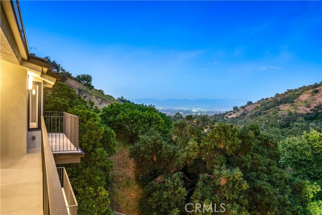 Image 24 of 74 For 3636 Camino De La Cumbre