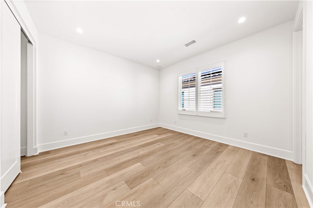 MLS #OC26152221 image #32