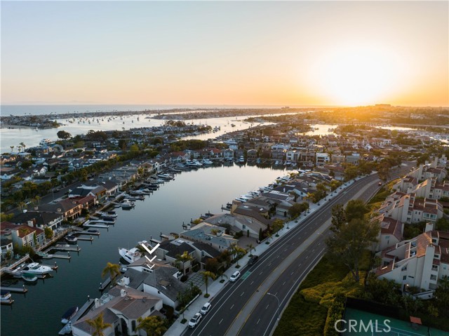 Detail Gallery Image 22 of 22 For 715 Bayside Dr, Newport Beach,  CA 92660 - 4 Beds | 3/1 Baths