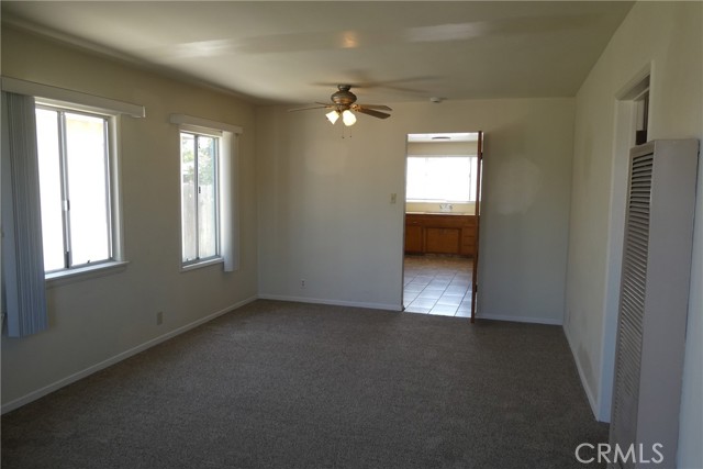 Detail Gallery Image 4 of 20 For 4736 W 169th, Lawndale,  CA 90260 - 2 Beds | 2 Baths