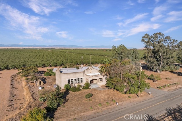 Detail Gallery Image 3 of 75 For 3487 County Road D, Orland,  CA 95963 - 5 Beds | 3/1 Baths