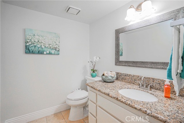 Detail Gallery Image 9 of 45 For 17721 Norwalk #11,  Artesia,  CA 90701 - 3 Beds | 2/1 Baths
