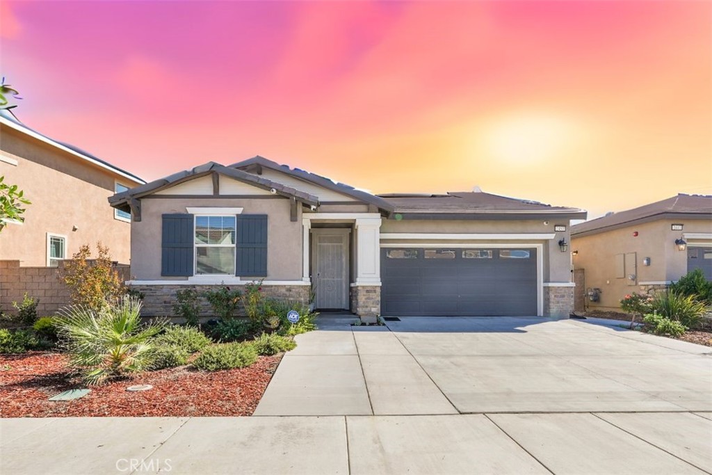 2451 spring wheat street