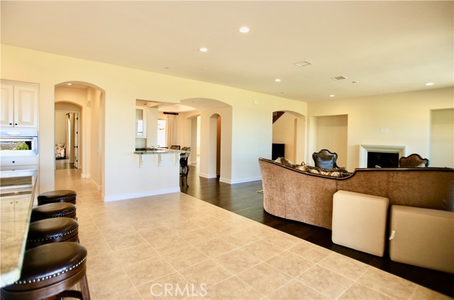 Detail Gallery Image 3 of 42 For 41907 Arbor Glen Dr., Temecula,  CA 92592 - 5 Beds | 4/1 Baths