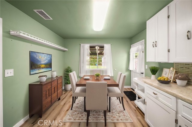 11692 Poes Street, Anaheim CA: https://media.crmls.org/medias/5861157e-d941-4627-9b95-b5ff27f58fc4.jpg