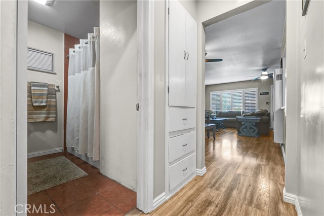 Detail Gallery Image 10 of 23 For 8952 Dudlext, South Gate,  CA 90280 - 2 Beds | 1 Baths