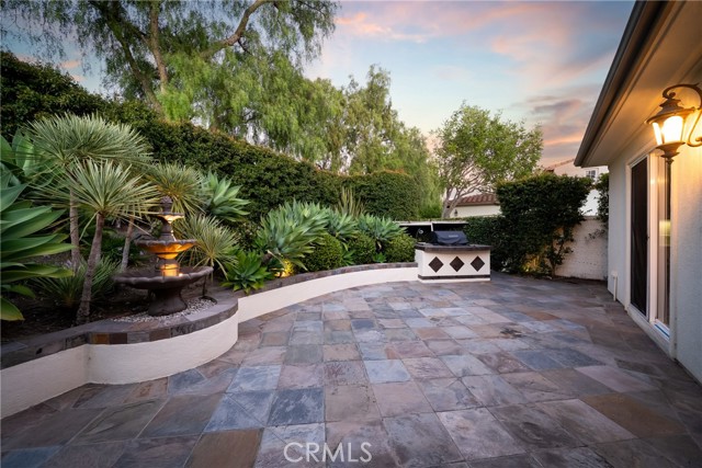 9 Corte Sevilla, San Clemente CA: https://media.crmls.org/medias/58616123-1d66-4788-a918-970e74ae38ce.jpg