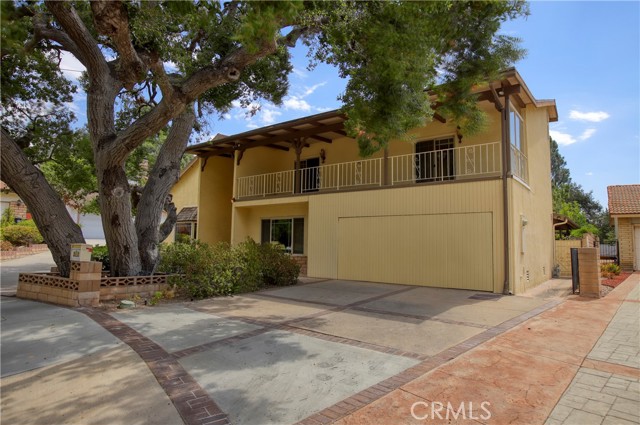 3950 Hamilton Lane, La Crescenta CA: https://media.crmls.org/medias/5862315d-89b1-488a-b302-171072eb1d66.jpg