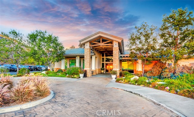 3319 Red Pine Rd, Yorba Linda CA: https://media.crmls.org/medias/5862f7a6-5a12-4775-973a-2d371abff854.jpg