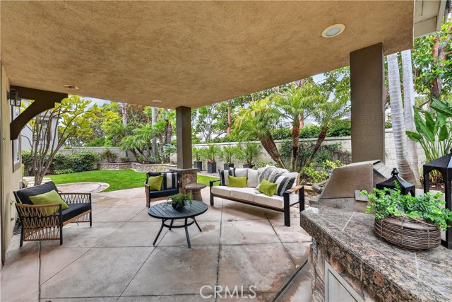 6467 Frampton, Huntington Beach CA: https://media.crmls.org/medias/58632acc-160f-4801-960d-df3de3df85ff.jpg
