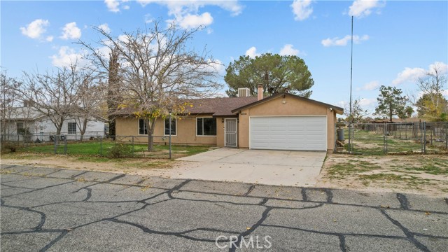 Detail Gallery Image 5 of 41 For 40258 168th St, Palmdale,  CA 93591 - 3 Beds | 2 Baths