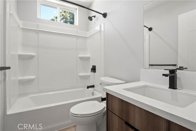 Detail Gallery Image 21 of 22 For 14759 Friar St., Van Nuys,  CA 91411 - 2 Beds | 2/1 Baths