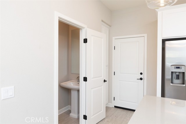 Detail Gallery Image 11 of 30 For 1095 Delpy View, Vista,  CA 92084 - 3 Beds | 2/1 Baths