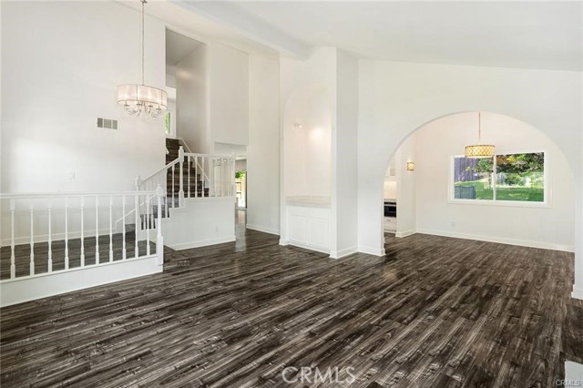 2169 Coalfax Court, Thousand Oaks CA: https://media.crmls.org/medias/586473bb-fa96-4e22-ac9e-e94ca5b84805.jpg