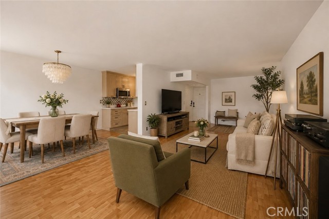 14141 Dickens Unit: 312