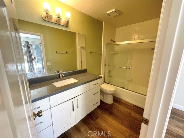 363 Cleo Street, Laguna Beach CA: https://media.crmls.org/medias/58654071-9120-48e6-b040-9640be511346.jpg