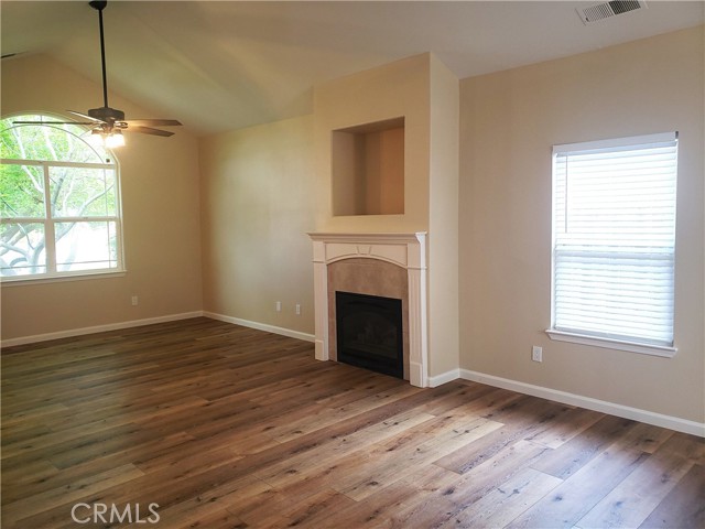 Detail Gallery Image 25 of 31 For 1576 Rue Francais, Chico,  CA 95973 - 3 Beds | 2 Baths
