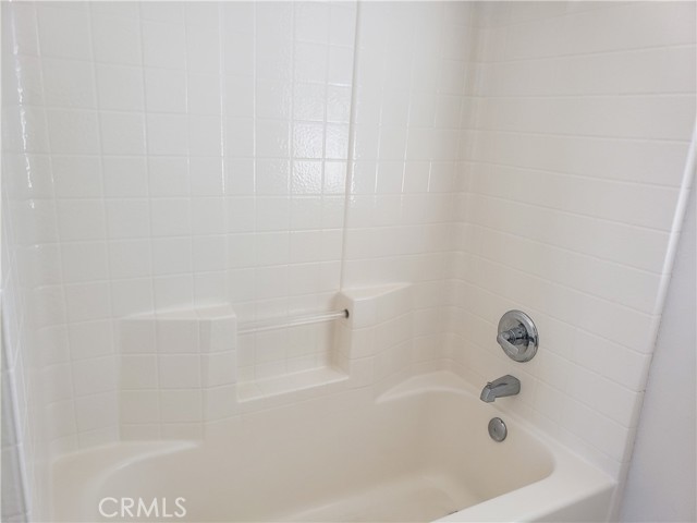 Detail Gallery Image 32 of 35 For 45720 Coventry Ct, Lancaster,  CA 93534 - 5 Beds | 3 Baths